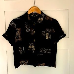 Costal Grandma’s short sleeve button down.